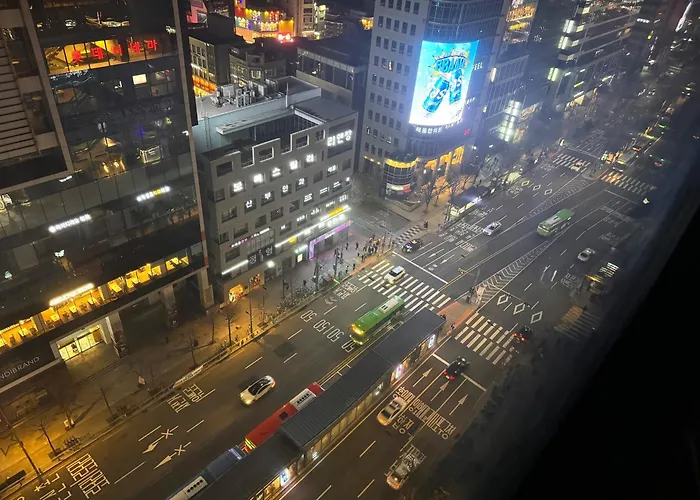 Hongdae Cool Сеул